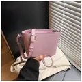 Sac seau violet clair à la mode en cuir à motif litchi avec bandoulière réglable - Taille unique / Violet