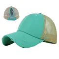 Dettaglio del cappello vintage per coda di cavallo con visiera usurata e rete traspirante - Regolabile / Verde Frutta