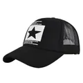 Detail der schwarzen Trucker Cap mit Stern-Print und atmungsaktivem Mesh-Einsatz - Einheitsgröße(Einstellbar) / Weiß bedrucktes quadratisches Pentagramm (13600-五角星网帽) / Schwarz (Stil 2)