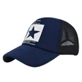 Detail der dunkelblauen Trucker-Kappe mit Sternenprint und schwarzem Netzrücken - Einheitsgröße(Einstellbar) / Marineblau Farblock Pentagramm (13600-五角星网帽) / Marineblau