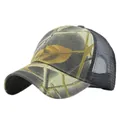Détail de la casquette de baseball camouflage avec maille respirante noire et visière - Camouflage de Feuilles (Épissage en Maille)