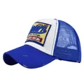 Dettaglio del cappello trucker Western vintage con rete blu e ricamo sulla visiera - Regolabile da 54-60 cm / Blu