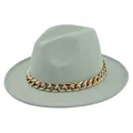 Dettaglio del cappello fedora in lana verde chiaro con catena dorata decorativa - M(56-58cm) / Verde Smeraldo