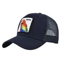 Cappellino trucker blu navy con ricamo a forma di pappagallo e scritta EXOTIC frontale - Regolabile 54-59 / Blu navy