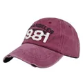 Detalle del ala desgastada y bordado 1981 en gorra de béisbol vintage color granate - Ajustable / Burdeos