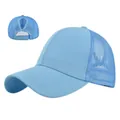 Casquette en maille bleu clair avec ouverture queue de cheval et fermeture velcro réglable - Réglable 54-59 / Rose bonbon