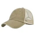 Detalle del tejido de malla transpirable trasera y el algodón lavado de la gorra vintage - Ajustable 54-59 / Caqui