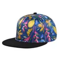 Snapback-Cap mit flachem Schirm und lebhaftem tropischem Regenwald-Blumenmuster auf der Krone - Einstellbar 54-59 / Dunkelblauer Tropischer Paradiesvogel und Schmetterlingsstil