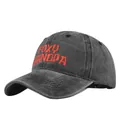 Détail de la broderie 3D rouge FOXY GRANDPA sur une casquette en coton gris délavé - Réglable / Foxy Grandpa (11480-1 Noir)