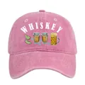 Detailansicht einer rosa gewaschenen Baseballkappe mit Whiskey- und Biergrafik-Print - Rosa
