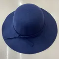 Chapeau fedora en laine bleu marine à larges bords avec ruban assorti élégant - Circonférence du chapeau 52cm / Enfant / Bleu marine