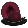Zweifarbiger Fedora-Hut aus Wolle mit Metallkette und elegantem Fransen-Akzent im Detail - M / Weinrot + Schwarz