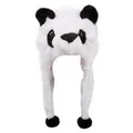 Détail du bonnet panda en peluche avec oreilles noires et texture douce pour l'hiver - Panda