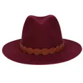 Klassischer burgunderroter Fedora-Hut mit breiter Krempe und braunem Lederband - M (56-58cm) / 176 Braided Band Style / Wine Red