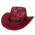 Détail d'un chapeau de cow-boy à paillettes roses avec bandeau en cuir et clous en métal - M (56-58cm) / Rose rouge