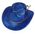Détail du chapeau de cowboy bleu à paillettes avec bande en strass et cordon de serrage - Bleu royal