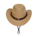 Détail d'un chapeau de cow-boy avec boucle en métal tête de taureau et bande cloutée - M (56-58cm) / Chameau