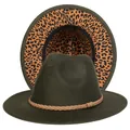 Dettaglio del cappello fedora verde oliva con nastro intrecciato e fodera leopardata - Taglia unica(56-58cm) / Verde Militare (235-C)