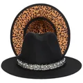 Dettaglio cappello fedora nero con fodera leopardata e fascia decorata con perle - Taglia unica(56-58cm) / Nero (238-D)