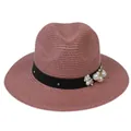 Détail d'un chapeau de soleil Panama rose avec ruban noir, perles et fleurs décoratives - 56-58cm / Décoration de Ruban Perles et Fleurs / Rose Poudré