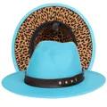 Cappello Fedora azzurro con tesa leopardata e cinturino in pelle con borchie - Taglia unica(56-58cm) / Azzurro (239-J)