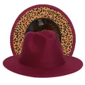 Cappello fedora bordeaux con elegante fodera leopardata e finitura in finto feltro - Taglia unica(56-58cm) / Rosso Vino (233-I)