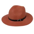 Chapeau panama en paille tressée rouge rouille pour femme avec ruban cuir et boucle métal - 56-58cm / Bande de Cuir Noir Avec Boucle Argent / 347-E Caramel