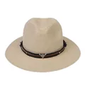 Chapeau de paille Panama beige clair avec bandeau en cuir brun et pendentif tête de taureau - 56-58cm / Bande de Cuir à Rivets Tête de Taureau / Beige