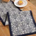 Vintage Tischläufer aus Baumwolle und Leinen mit blauen Mustern und Spitzenborte - 30*180cm / Blau-Weiß-Porzellan und Blauer Rand