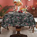 Detail van jacquard tafelkleed met rijke bloemenpatronen en een zware, elegante drapering - 60*60cm / Groene Roos met Ruches