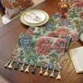 Runner da tavolo bohémien con trama jacquard rosa e nappe decorative - Jacquard Rosa con Nappine Verdi