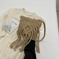 Borsa a tracolla kaki macramé in stile bohémien con nappe e trama a rombi intrecciati - Albicocca