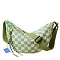 Groene geruite canvas crossbodytas met kreukeltextuur en brede nylon schouderriem - Met Hanger / Groen