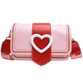 Roze en rode crossbodytas met groot wit hartdetail en een brede schouderriem - Roze