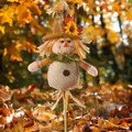 Espantapájaros decorativo para jardín con sombrero de girasol y adornos de otoño - Traje Beige con Bufanda Verde