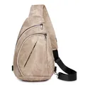 Sac de poitrine tendance en similicuir marron clair avec trois zips et bandoulière - Kaki