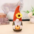 Gnomo de otoño de peluche con calabaza y sombrero de girasol para decoración - Estilo con Calabaza / Naranja