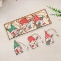 Set van 6 houten kerstkabouters met muziekinstrumenten in een houten kistje - Muziek Stijl