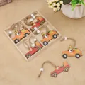 Holzanhänger für Erntefest in LKW-Form mit Zwergen und Kürbissen in einer Holzbox - Gnom Kürbis LKW Stil (Modell C)