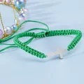 Bracciale a croce intrecciato a mano in cordino verde brillante con ciondolo regolabile - Verde