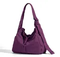 Dunkelviolette Nylon-Hobo-Tasche mit Kordelzug-Detail und breitem Schultergurt - Lila
