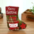 Calza di Natale rossa e verde con scritta Merry Christmas e applicazione pupazzo di neve - Pupazzo di Neve / Piccolo