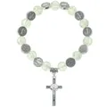 Bracciale religioso con perline verde chiaro e ciondoli della medaglia di San Benedetto - Verde