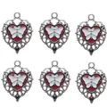 Detail van 6 rode hart hangers met witte vlinder en zilveren gevlochten metalen frames - Zilveren Hart Witte Vlinder Bedel