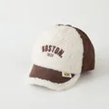 Berretto da baseball in pile sherpa per neonati bicolore con ricamo Boston marrone - 48-52cm / Boston Caffè (BSOTON Caffè)