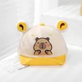 Atmungsaktive Kinder-Mesh-Kappe in Gelb und Beige mit süßem Capybara-Aufnäher - 46-48 cm / Gelb