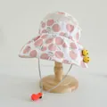 Breathable kids sun hat with bee charms and pink polka dot patterns on white cotton - Kids (Ages 2-7) / Purple Pink