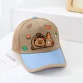 Dettaglio del cappellino Capybara per bambini con rete traspirante e toppe a fumetti - 50-52CM / Cachi scuro