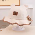 Détail du chapeau bob bébé en coton avec oreilles d'ours et patch smiley Lucky - Enfants 1-3 Ans / Beige