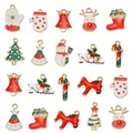 Lot de breloques de Noël en émail avec motifs de sapin, renne et canne à sucre dorés - Style Sapin de Noël Et Gant